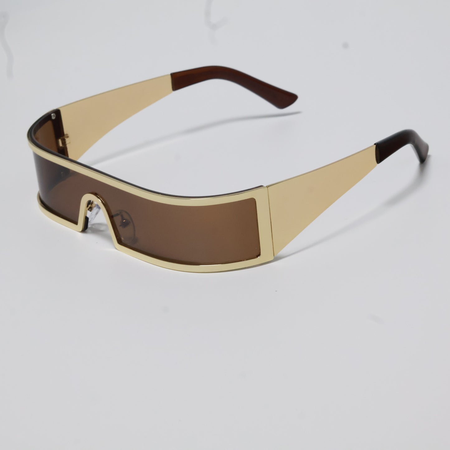 Mousvibe 1144 | Small-frame, one-piece sunglasses