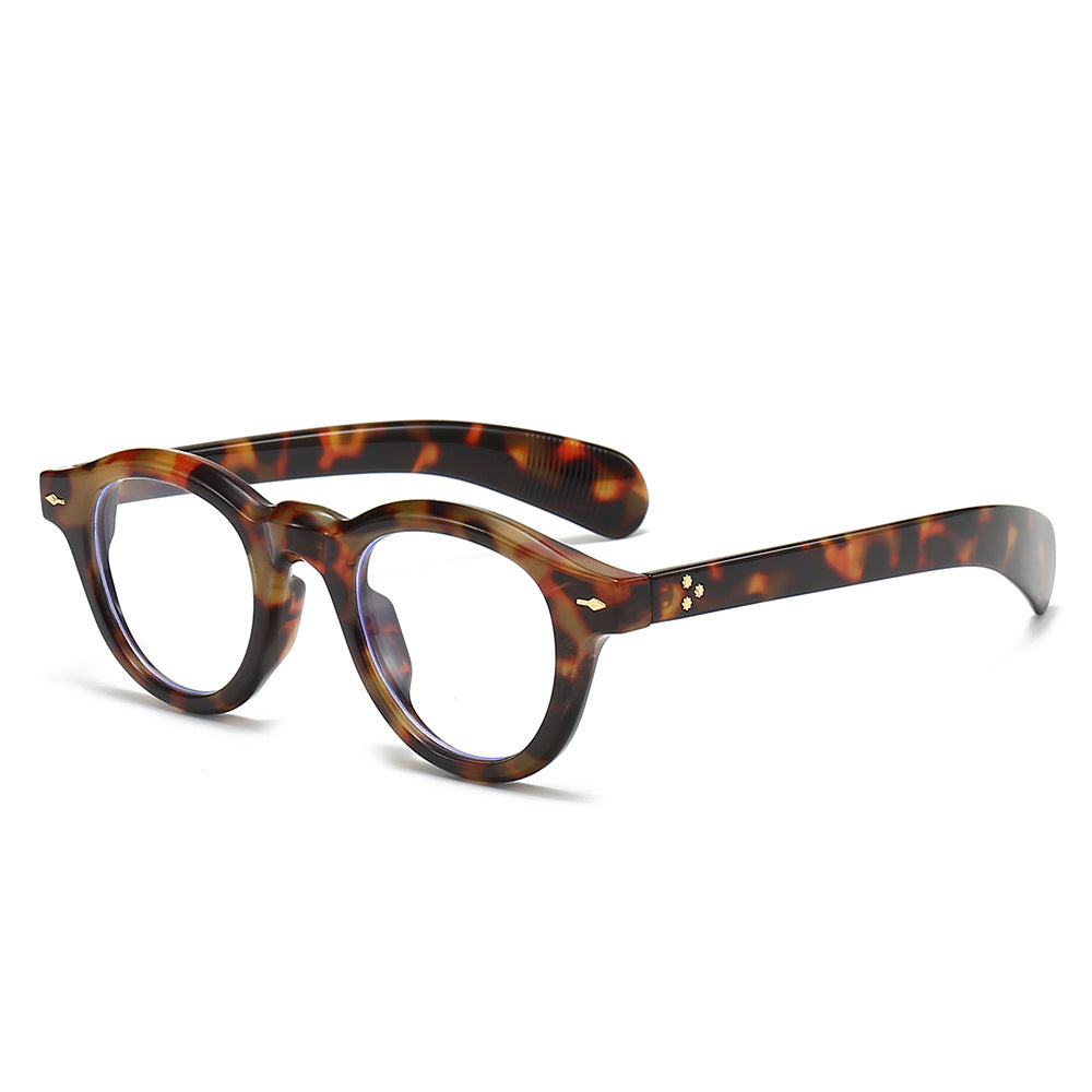 Mousvibe 1181 | Stylish oval studded sunglasses