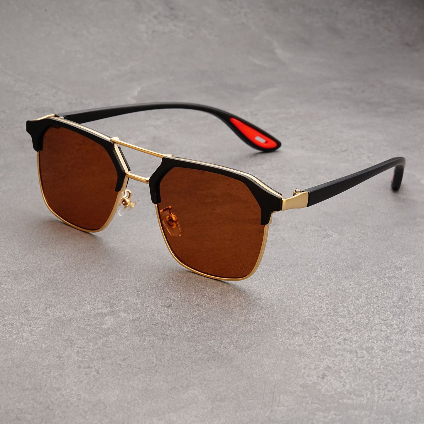 Fashionable square frame punk style sunglasses