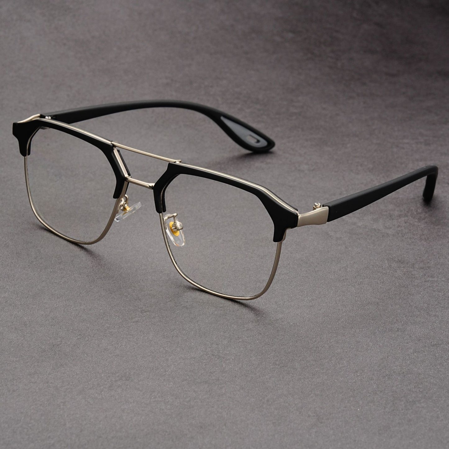 Fashionable square frame punk style sunglasses
