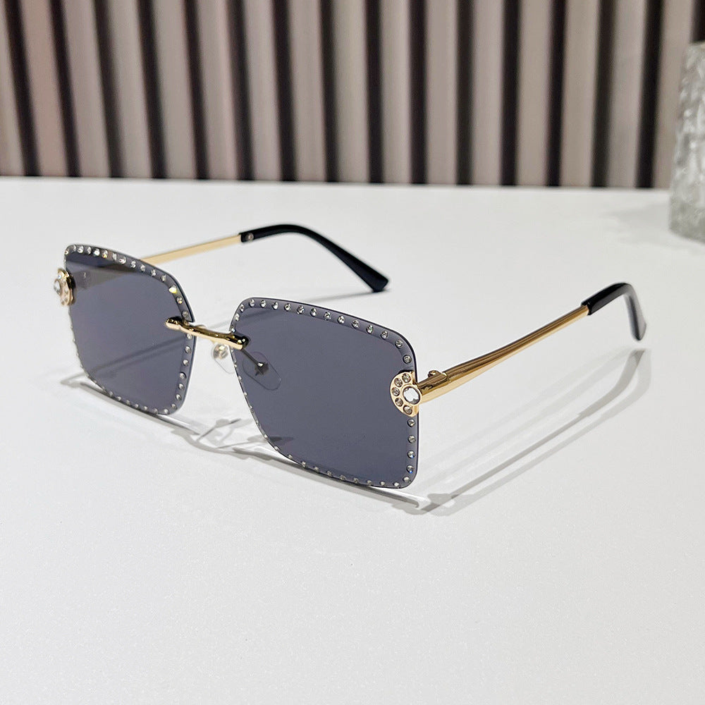 Mousvibe 1213 | Frameless square rhinestone sunglasses