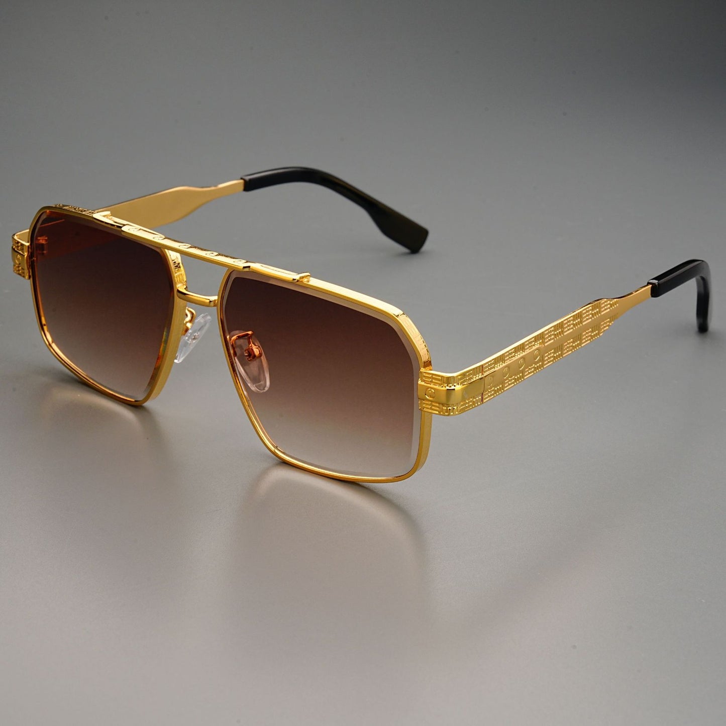 Mousvibe 1209 | European and American trendy carved sunglasses