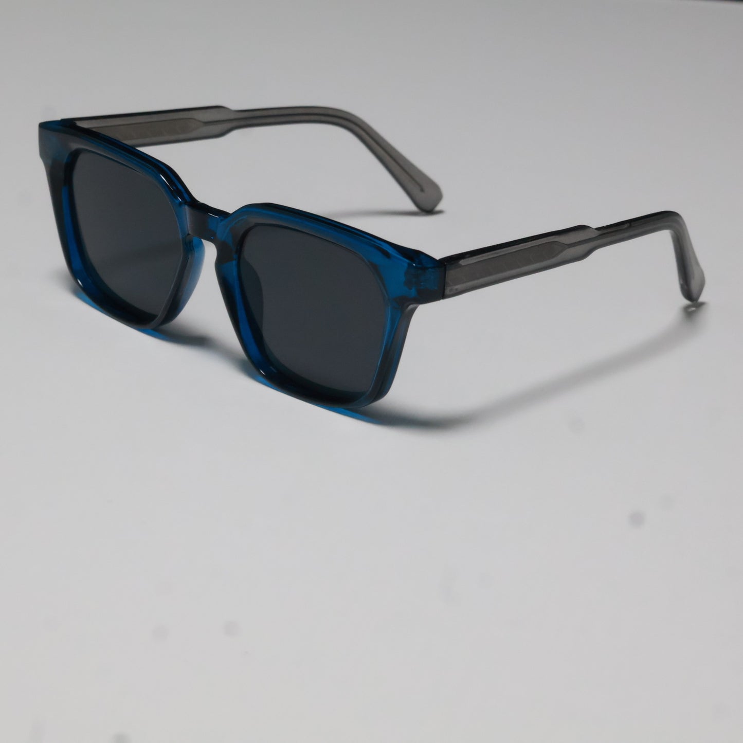 Mousvibe 1282 | Square-frame men's simple and versatile sunglasses