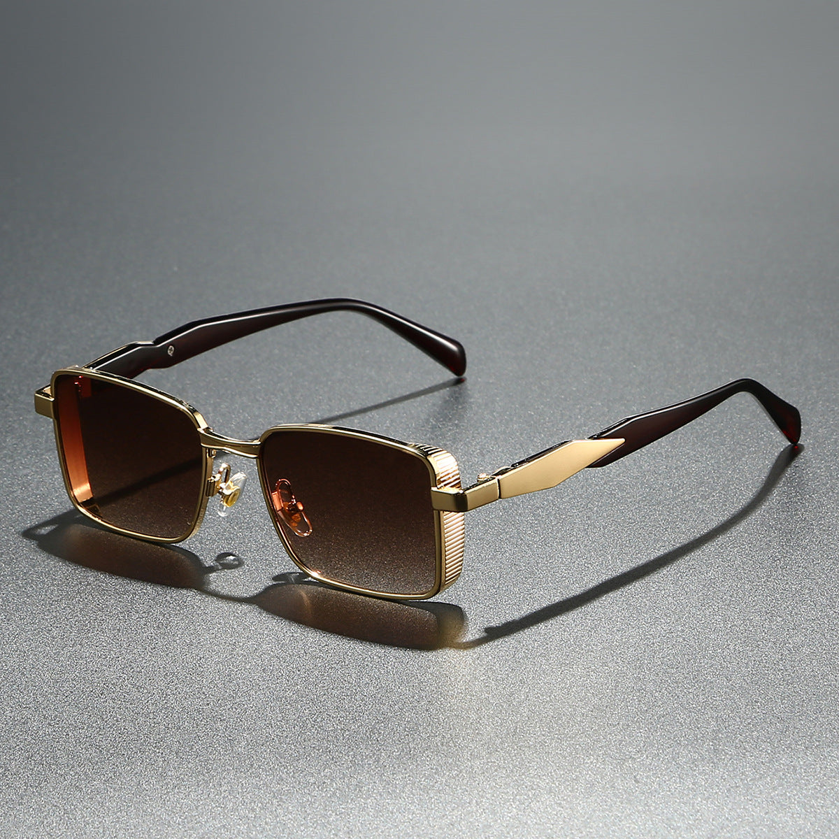 Mousvibe 1305 | Stylish square metal sunglasses