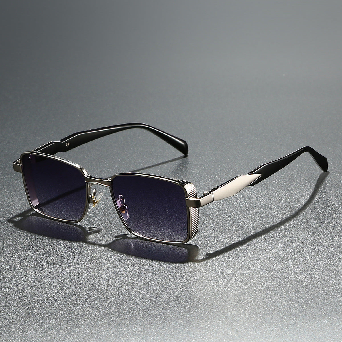 Mousvibe 1305 | Stylish square metal sunglasses