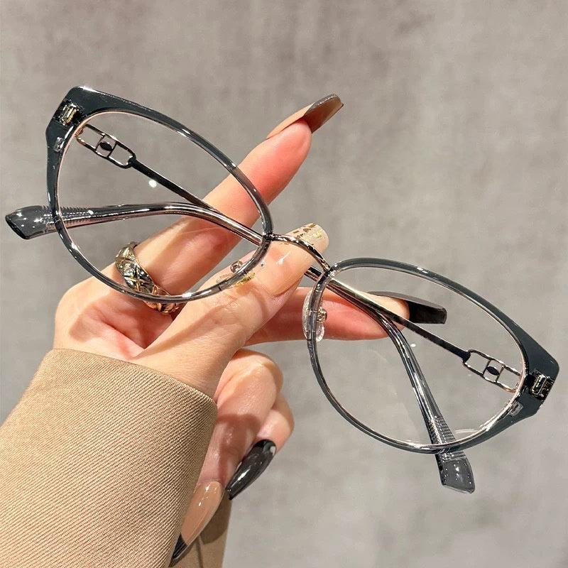 Mousvibe 1197 | Stylish Cat-Shaped Anti-Blue Light Reading Glasses