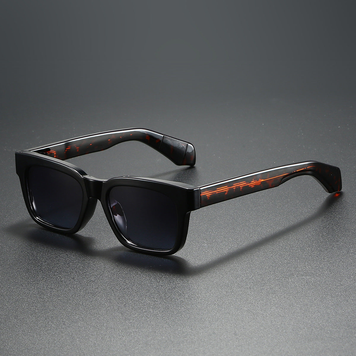 Mousvibe 1177 | Classic Outdoor Square Polarized Sunglasses