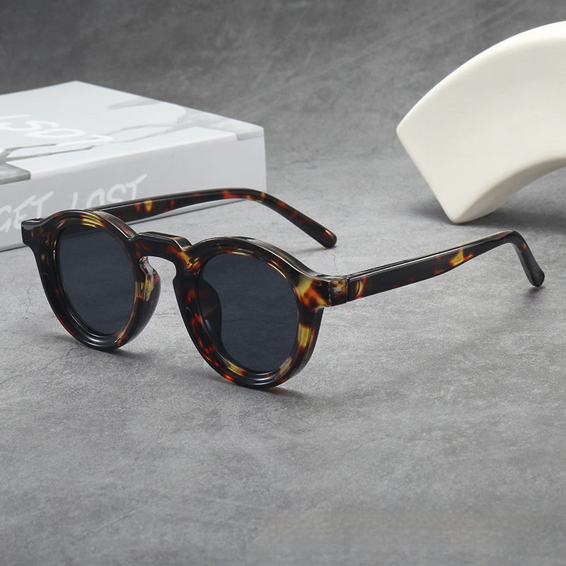 Mousvibe 1289 | Retro Round Small Frame Sunglasses